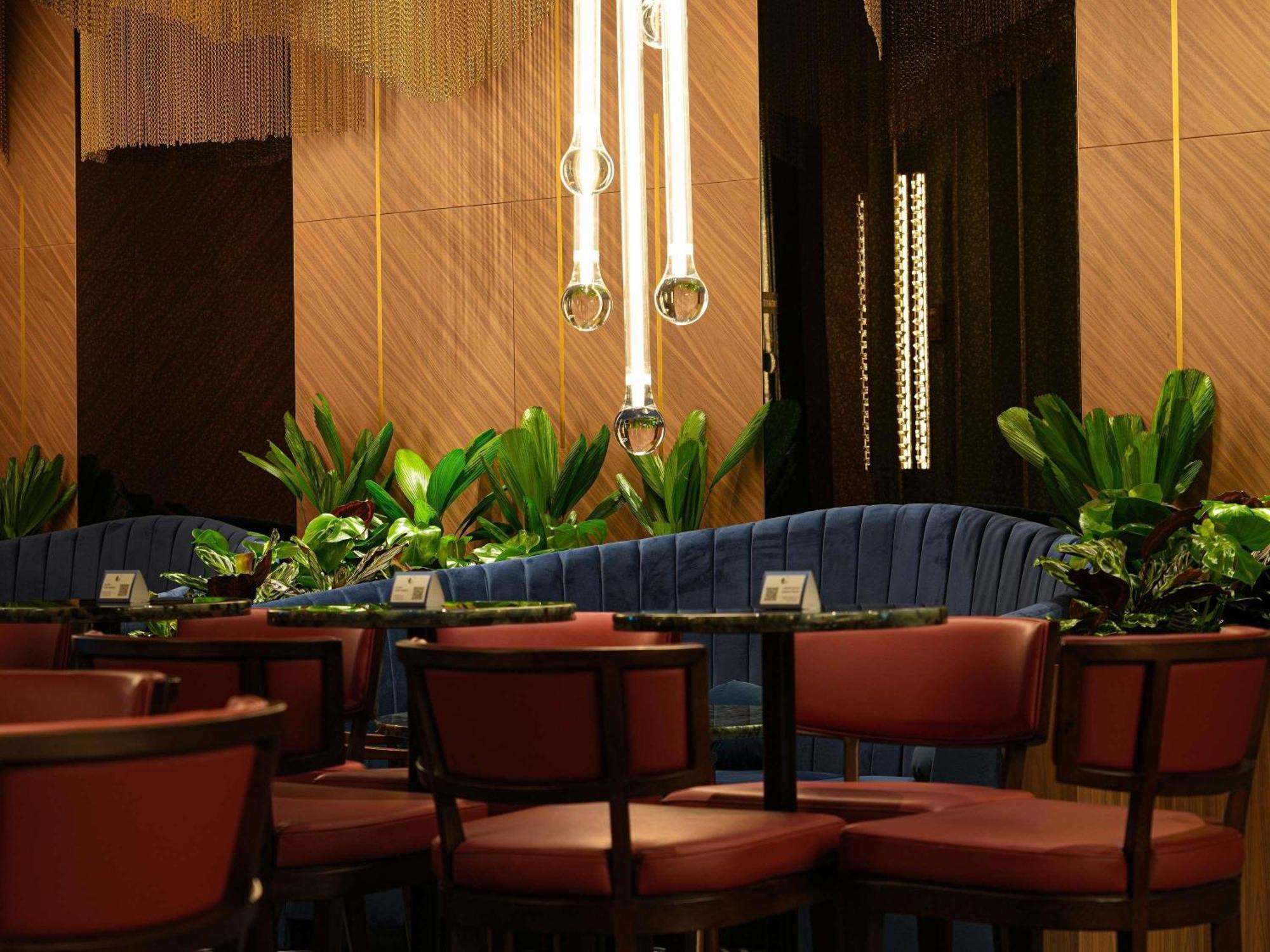 Novotel World Trade Centre Dubai Exterior photo